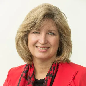 Leslie Tucker
